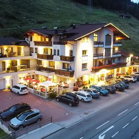 Hotel Andrea 3 Герлос Екстериор снимка