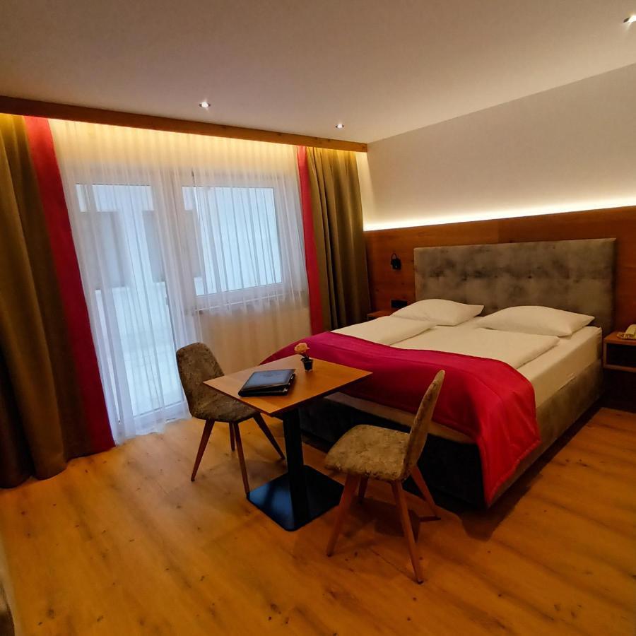 Hotel Andrea 3 Герлос Екстериор снимка