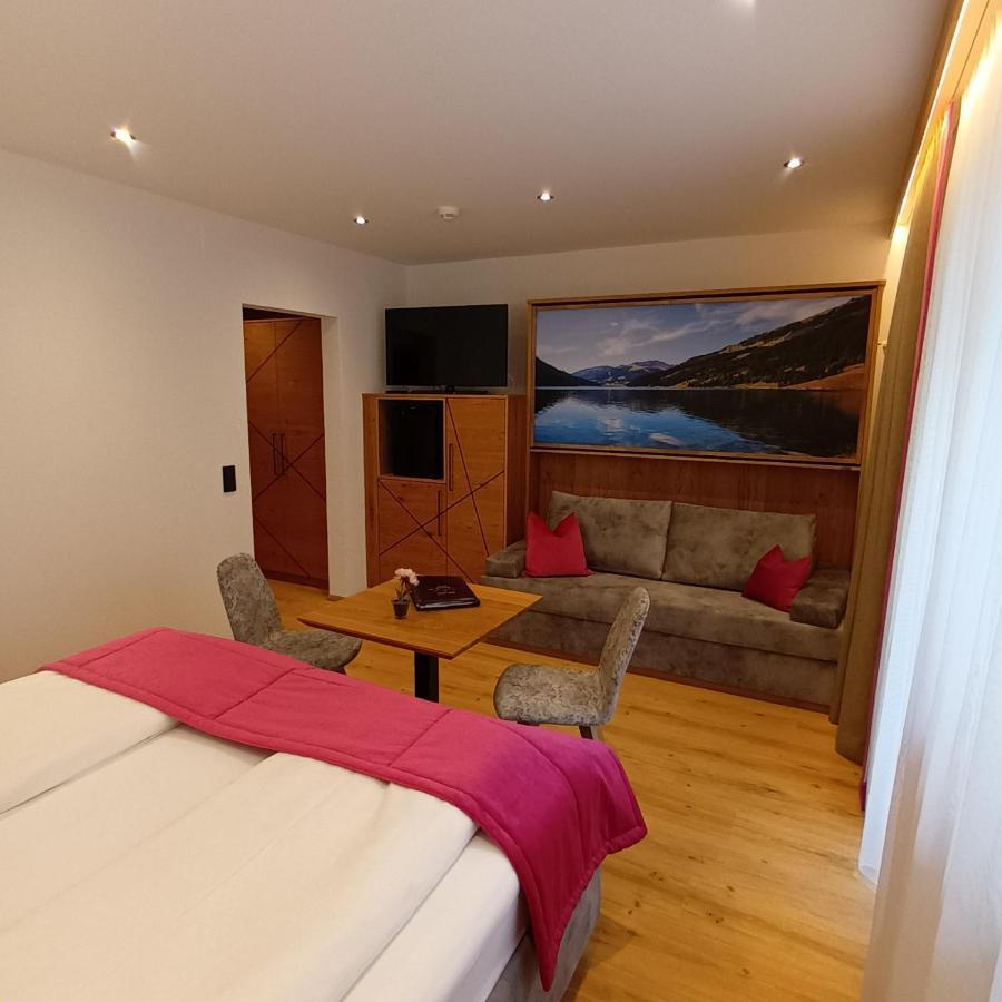 Hotel Andrea 3 Герлос Екстериор снимка
