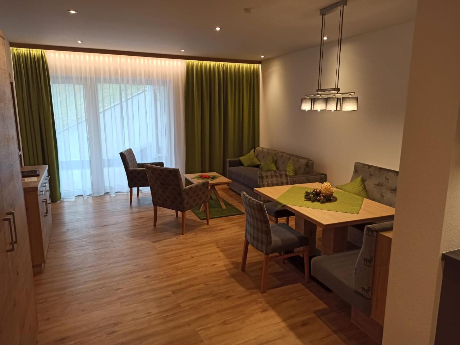 Hotel Andrea 3 Герлос Екстериор снимка