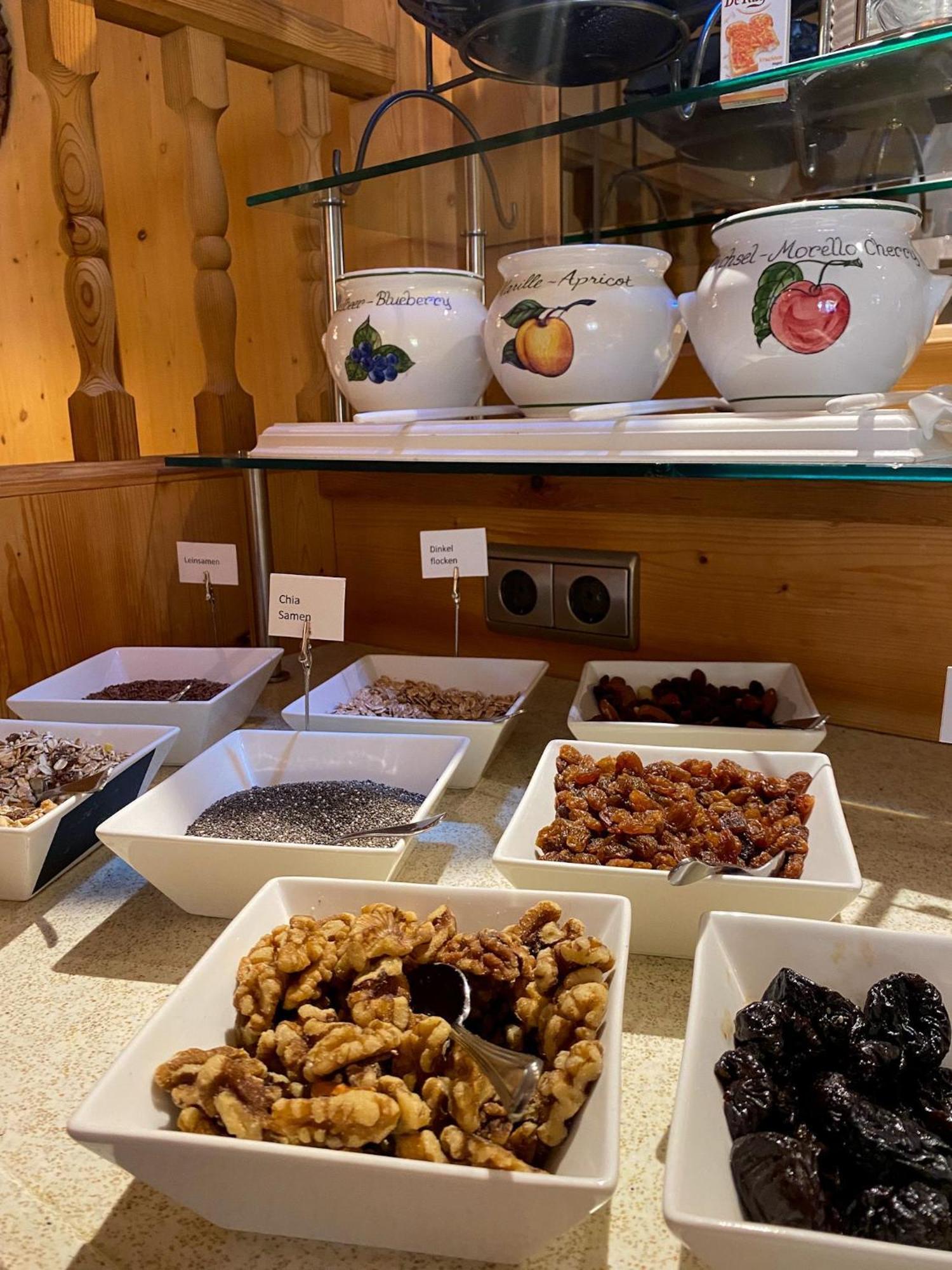 Hotel Andrea 3 Герлос Екстериор снимка